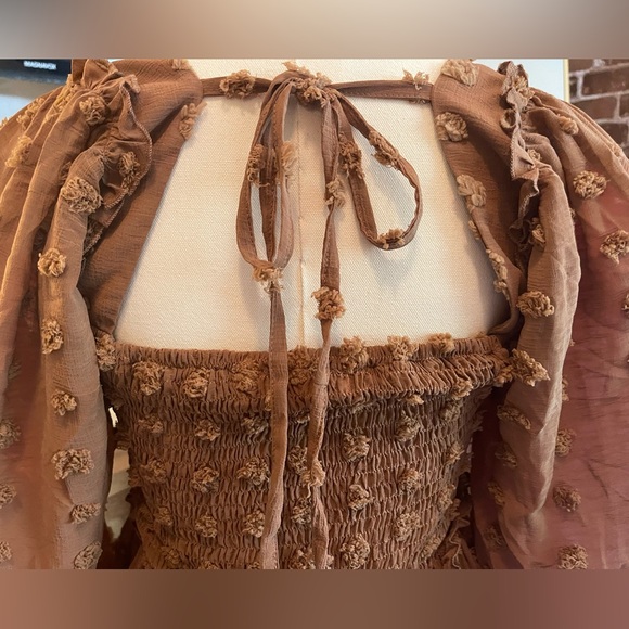 FHERNVI Apparel BAE Dress in Brown :: Size Small - Picture 5 of 7